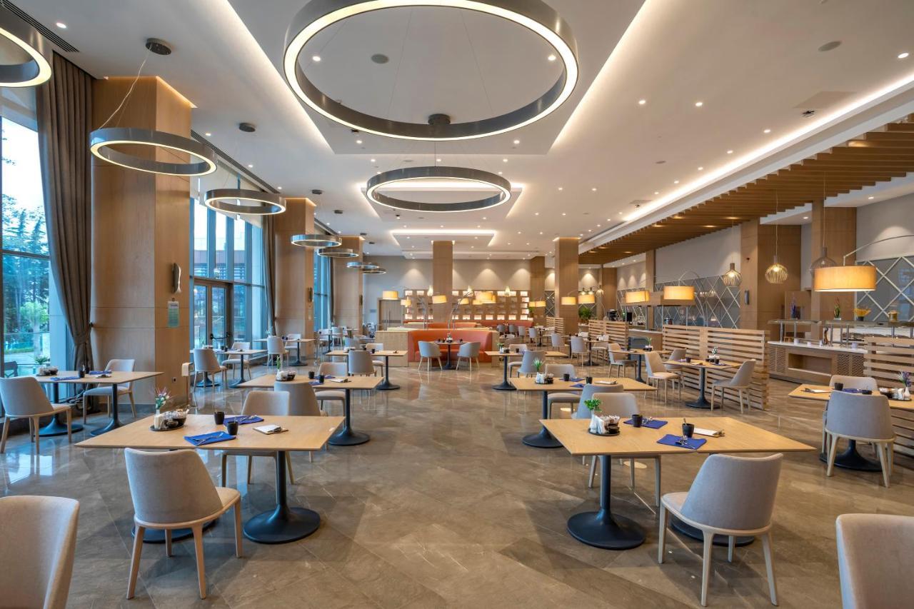 Radisson Blu Hotel Trabzon Exterior foto The restaurant